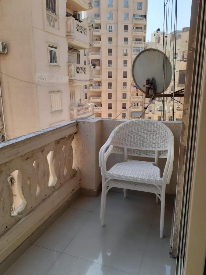 Apartment Saraya Eltram-families Only *