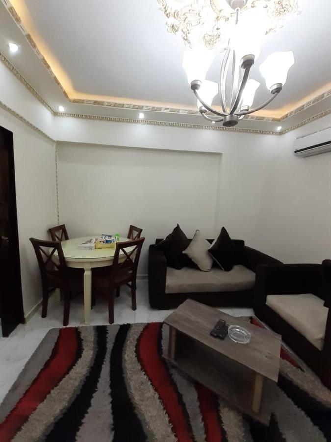 Saraya Eltram-families Only Apartment