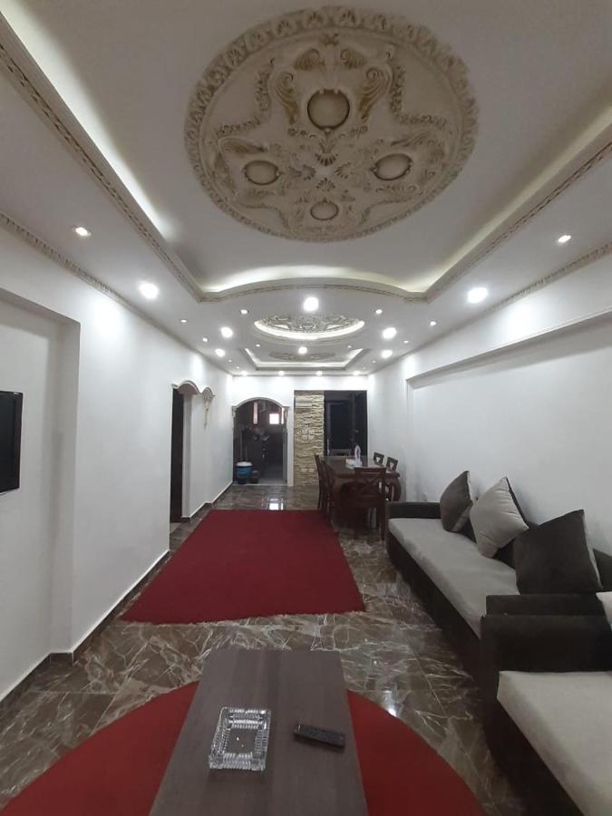 Apartment Saraya Eltram-families Only